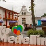 Pueblito Paisa: Sorprendente encanto de Medellín en el corazón de la ciudad.