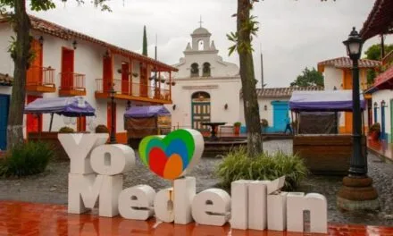 Pueblito Paisa: Sorprendente encanto de Medellín en el corazón de la ciudad.